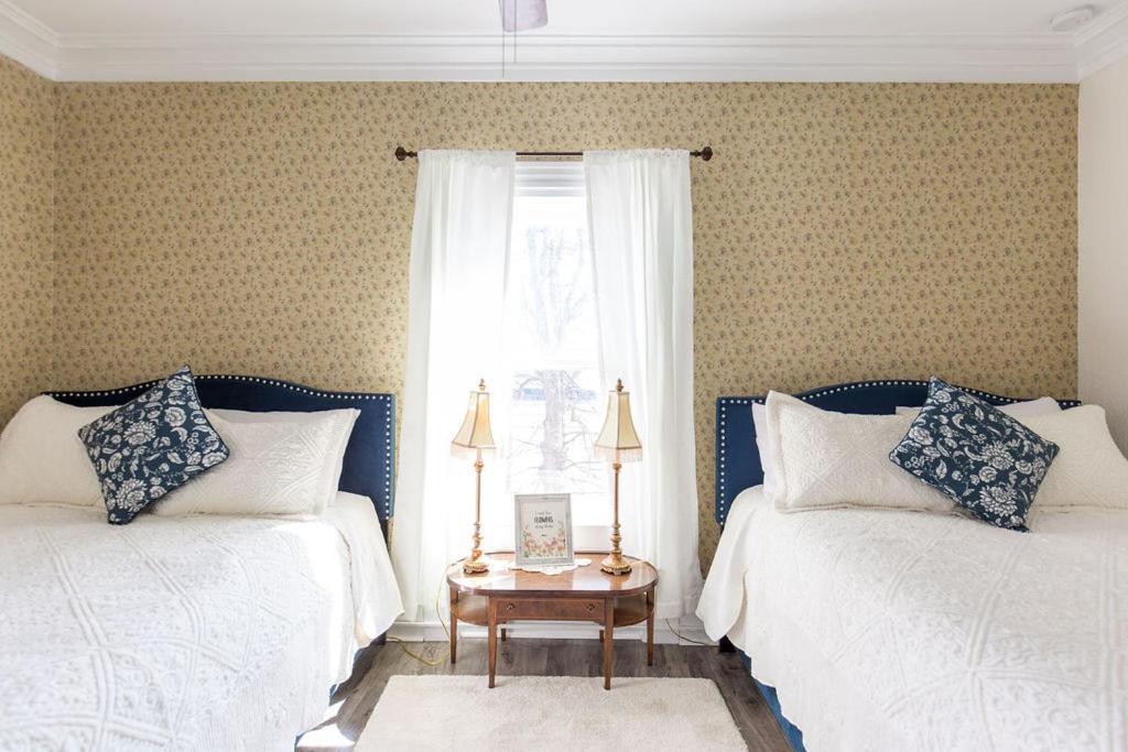 Heritage Quay Bed & Breakfast Pictou Eksteriør billede